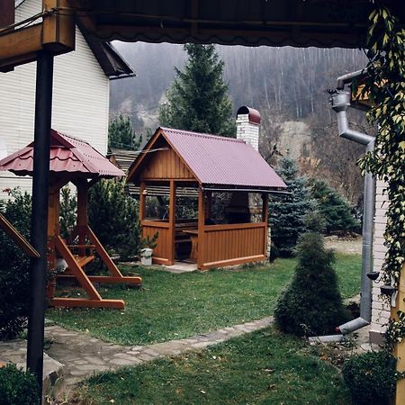 Cottage Nezabudka Yaremche Exterior photo