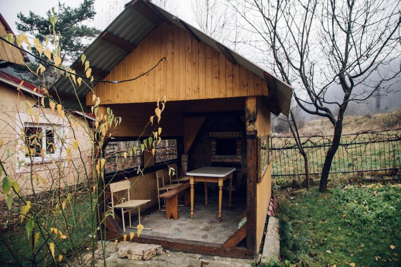Cottage Nezabudka Yaremche Exterior photo